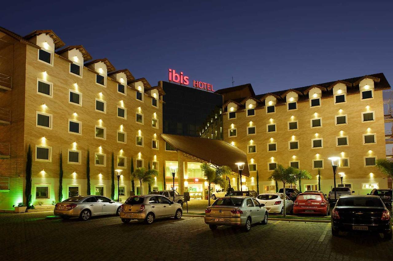 فندق Ibis فيتوريا دا كونكيستا المظهر الخارجي الصورة